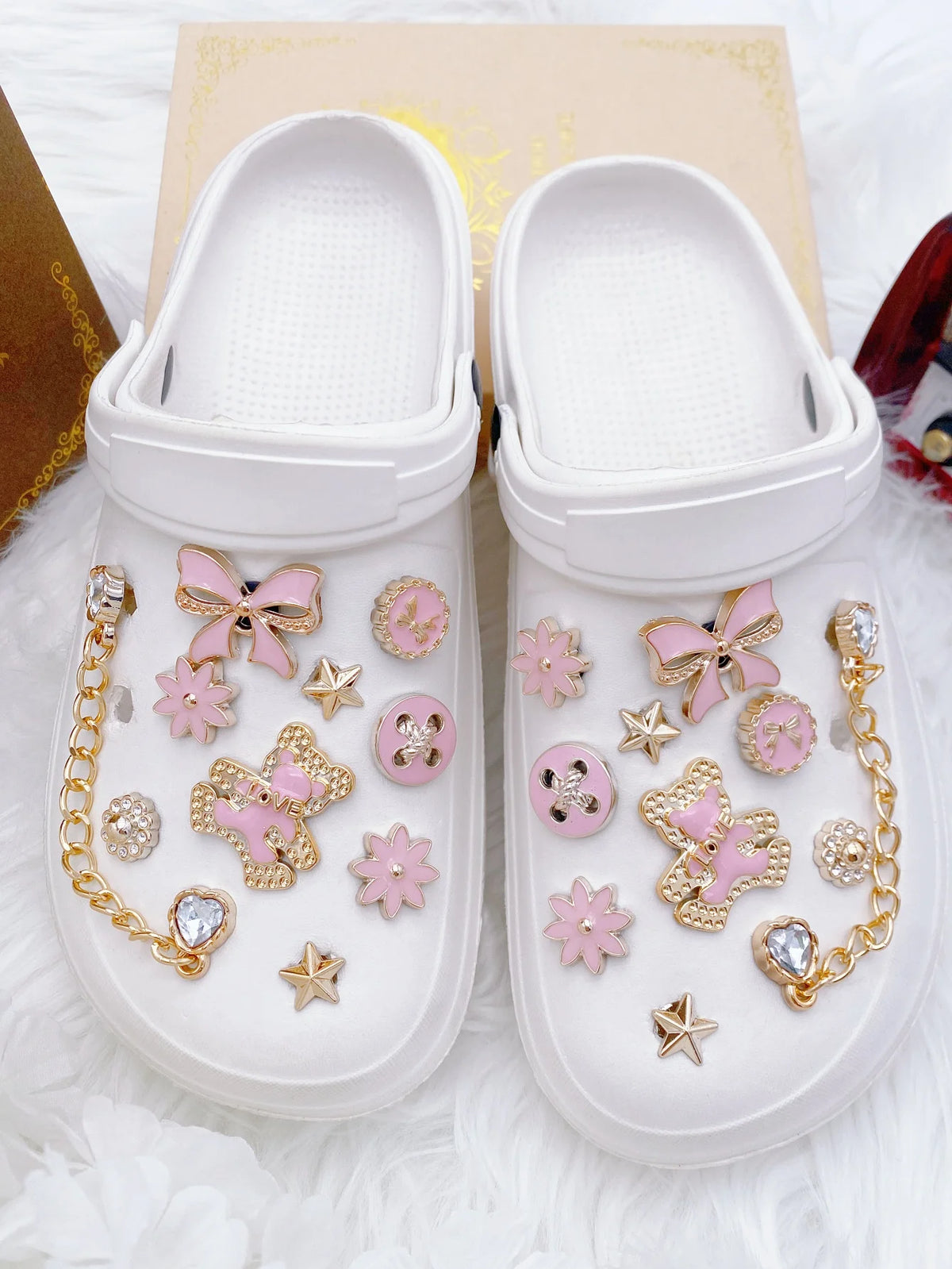 20 Pcs Trendy Pink Bear Chain Shoe Charms, Detachable DIY Accessories for Garden Shoes & Sandals, Versatile Outdoor Shoe Decorat