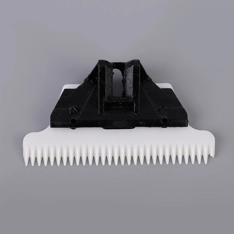 1pcs Blade Cutter Ceramic Blade Cutter Clip Cordless 2-Hole Clipper Fit Hair Clipper Trimmer Beard Accessories