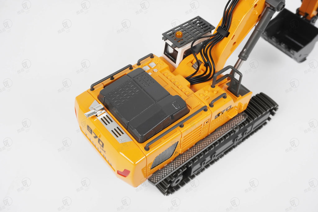 Mini Excavator 1/50 970 Electric Excavator Simulation Model With Lighting System Desktop Remote Control Excavator Model Toy