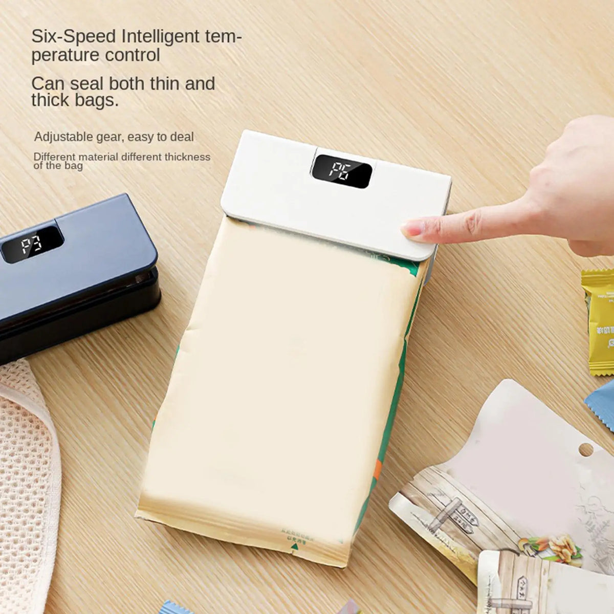 Mini Sealer 6-Mode Rechargeable Magnetic with Cutter Electric Handheld Sealer Machine for Home Kitchen Restaurant Snack Chip