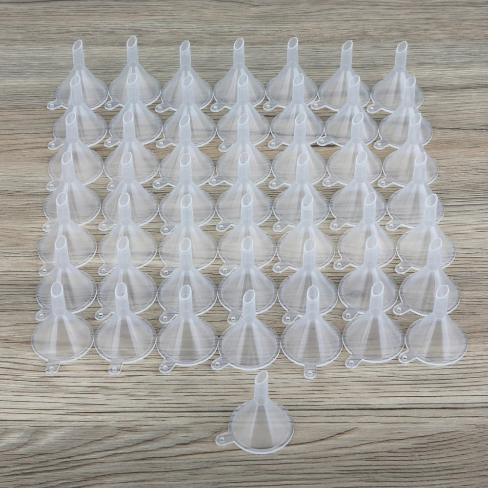 100/50pcs Mini Plastic Funnel, Perfume Liquid Funnel Essential Oil Filling Funnel, Small Clear Plastic Funnel for Liquid Filling