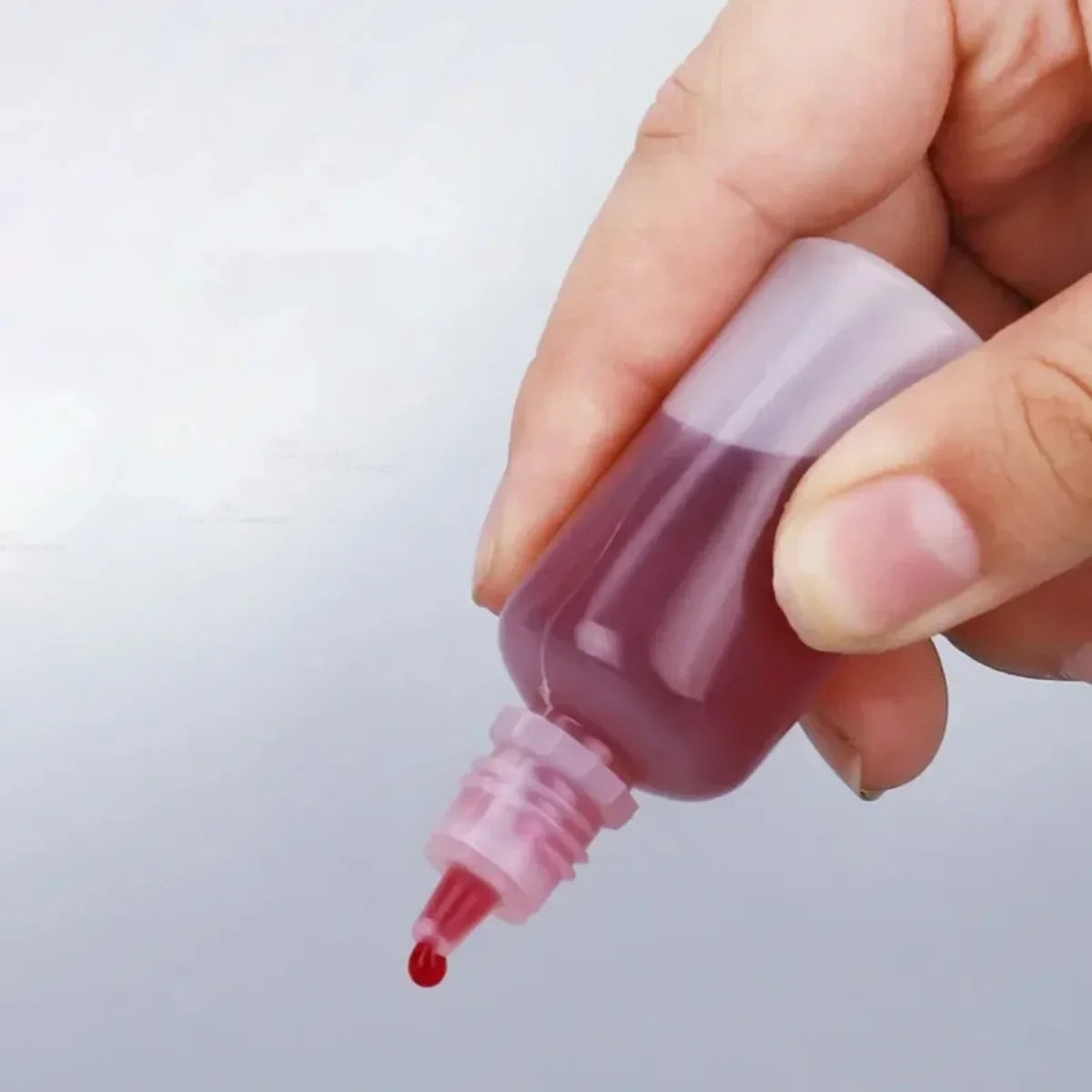 100PCS 3/5/10/15/20/30/50ml Wholesale Eye Drop Refillable Bottle with Colorful Cap Squeezable Dropper Bottle Liquid Containers