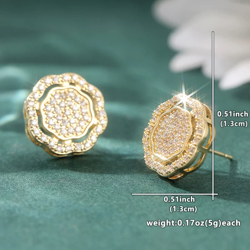 Delicate stud earrings for men and women Square accessories suitable for wedding parties go with everything