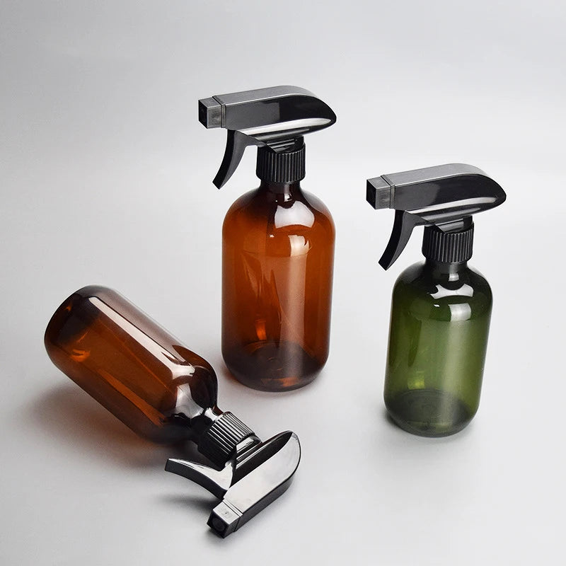 300ml/500ml Spray Bottles Plastic Large Capacity Refillable Sub-bottling Empty Container Flip-top Dispensing Makeup Tool