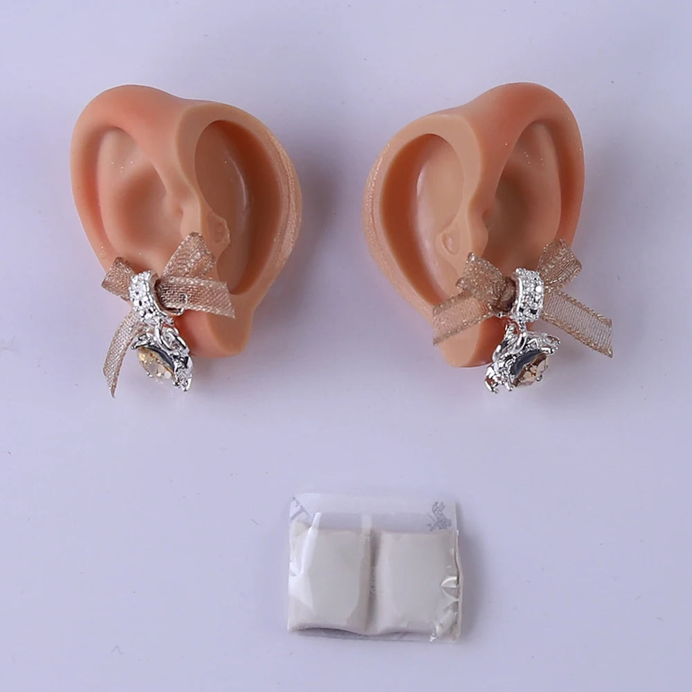 Blyth 1/6 Doll Ear: Hand-painted Ears with Rhinestone Texture and Openwork Design DIY Accessories for 30 cm Dolls