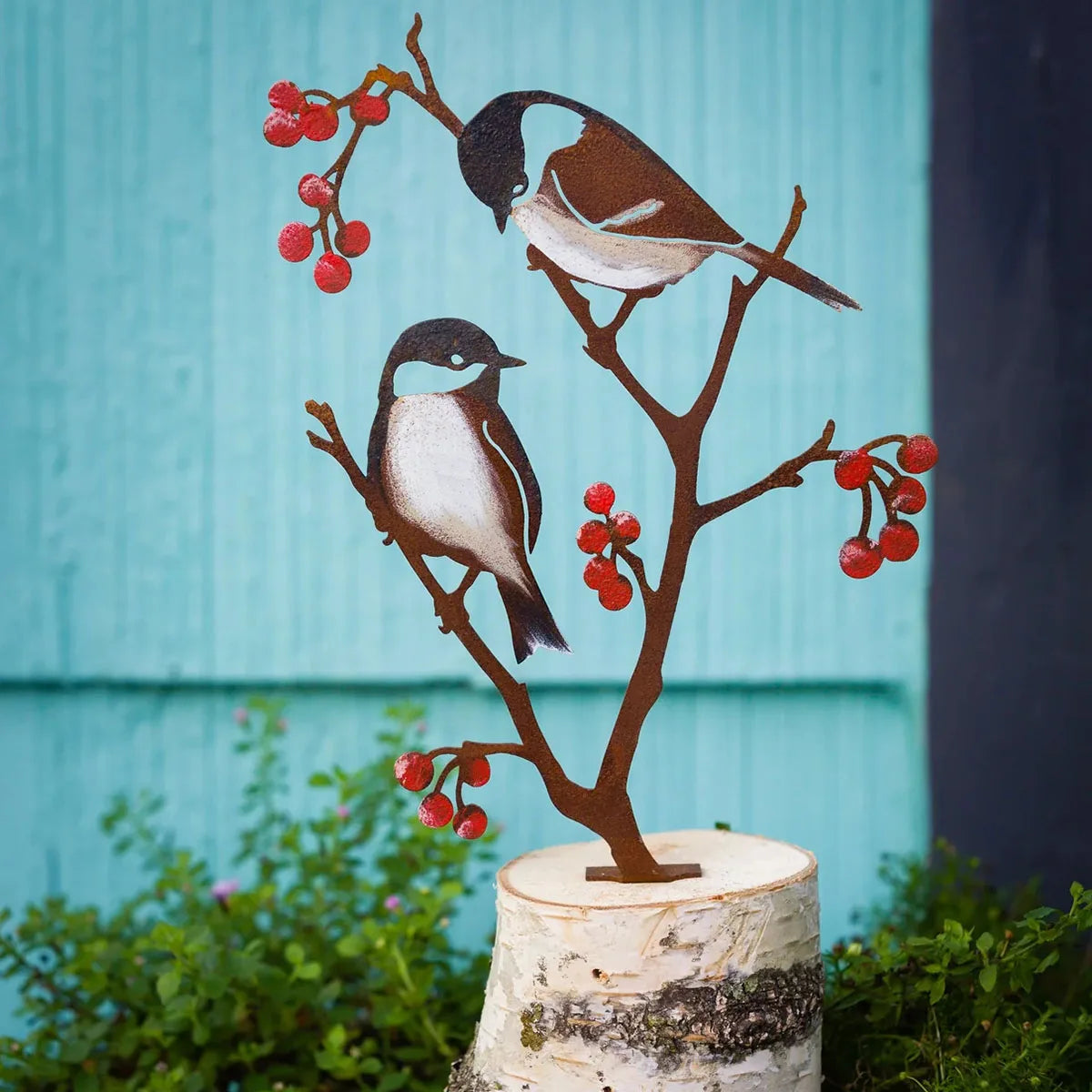 1Pc Iron Art Bird and Berry Painted Decoration, Hangable Art Piece |   Fence Decoration |   Railing Decoration |   Gardening Art |   Gardening Gifts, DIY Foldable Design.