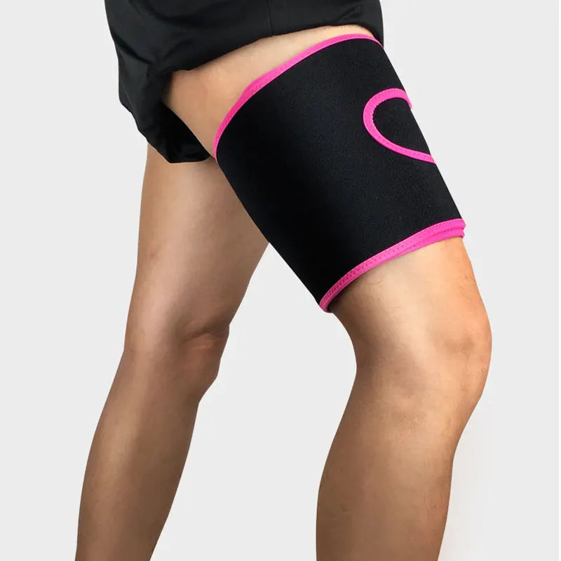 1Pcs Thigh Support Brace Adjustable Compression Thigh Sleeve with Non-Slip Nylon Button for Sore Hamstring, Groin & Quad Support