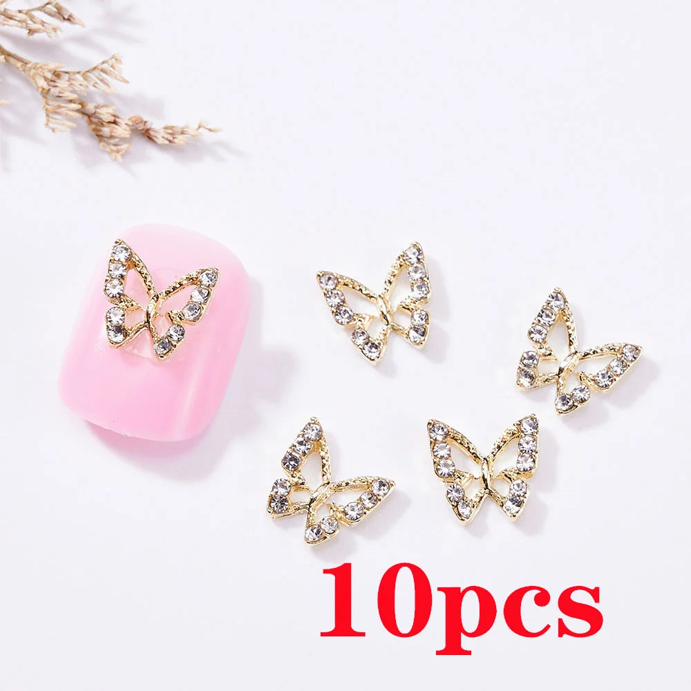 1 Bag Random Luxury Nail Art Dangle Jewelry  (Heart Bowknot)  Mixed Style 3D Nail Art Charms Tassel Design Alloy Nail Art Dangle