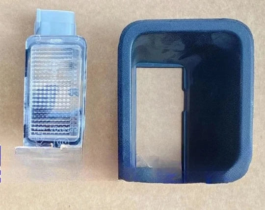 C00309678 License Plate Light Lamp Cover Left Right for Maxus T60 T70 T90 C00069211 C00069212  C00062229 C00062228 C00062229