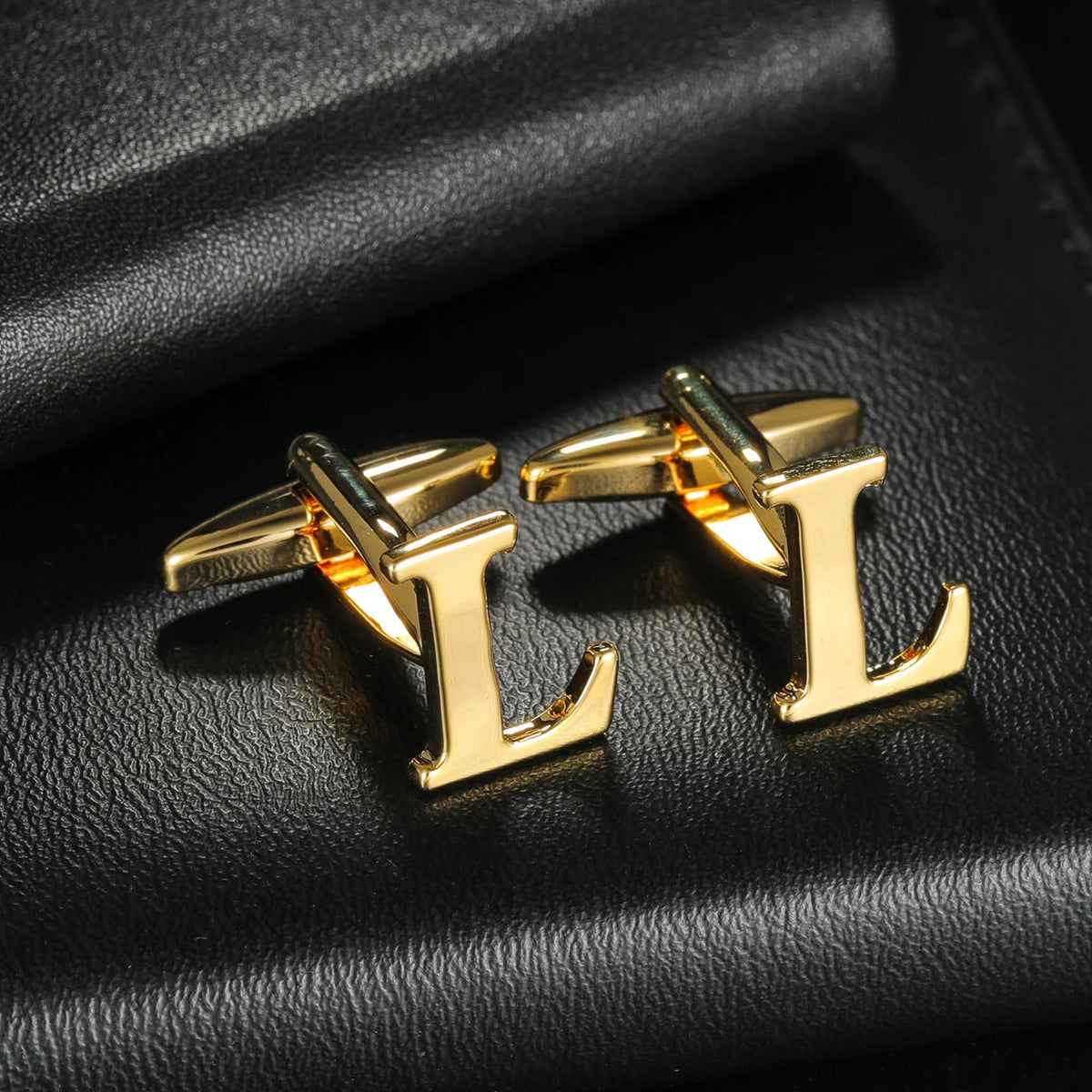 New High Quality Initial A-Z Cufflinks Alphabet Letter Copper Material Cuff Links For Business Mens Boys Tuxedo Shirts Gift