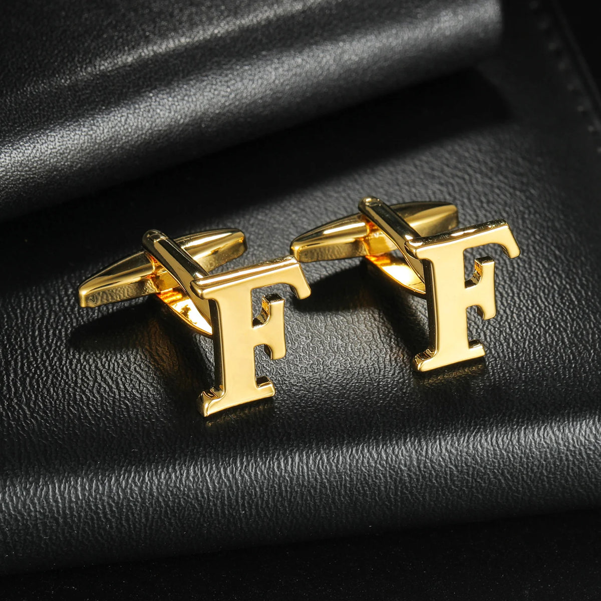 New High Quality Initial A-Z Cufflinks Alphabet Letter Copper Material Cuff Links For Business Mens Boys Tuxedo Shirts Gift