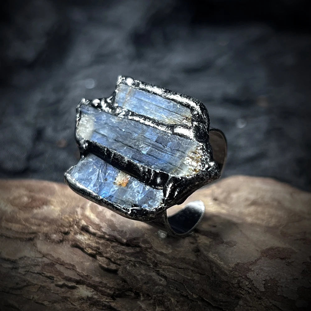 Natural Blue Crystal Ring Adjustable Open Design Vintage Rough Metal Setting Unique Flash Stone Jewelry for Boho Gothic Style