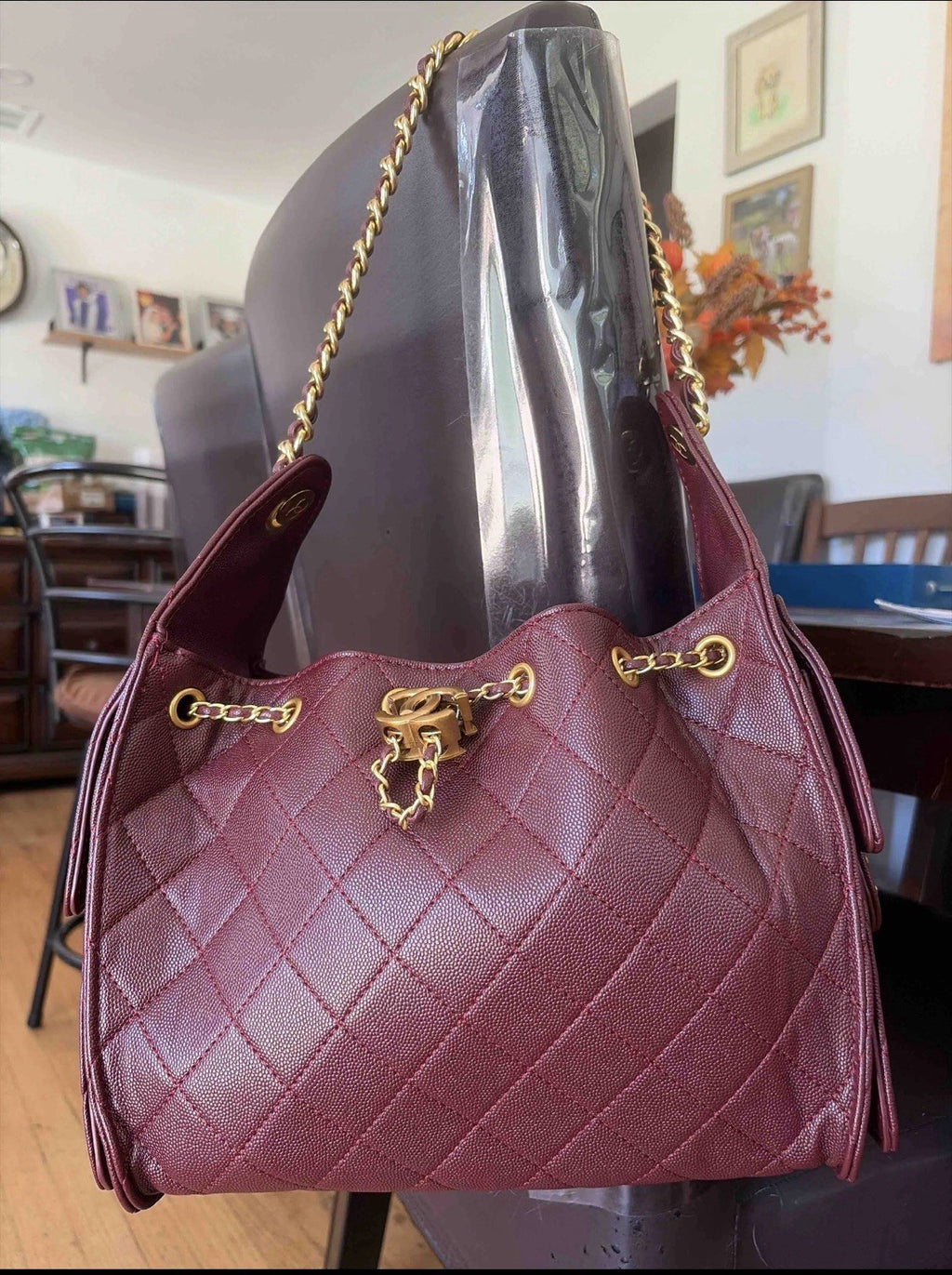 CHANEL Burgundy Quilted Leather Drawstring Chain Shoulder Bag Gold Hardware M