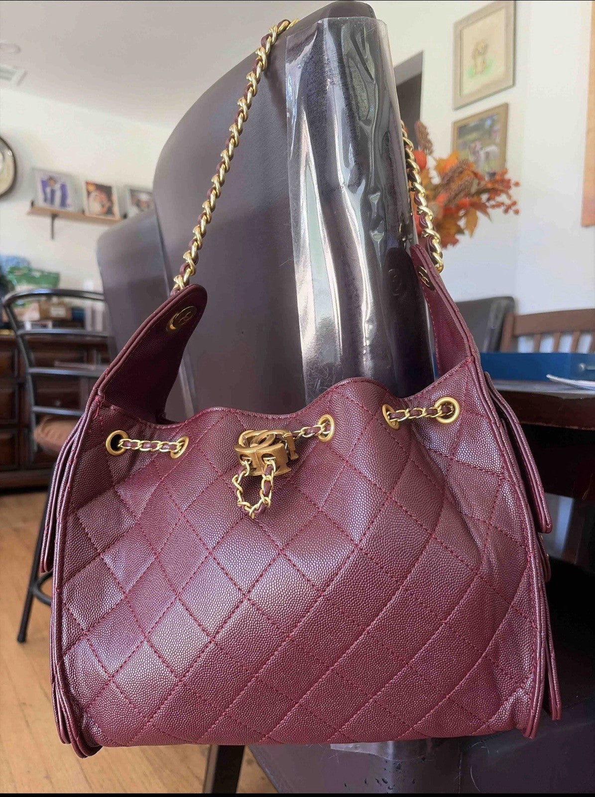 CHANEL Burgundy Quilted Leather Drawstring Chain Shoulder Bag Gold Hardware M